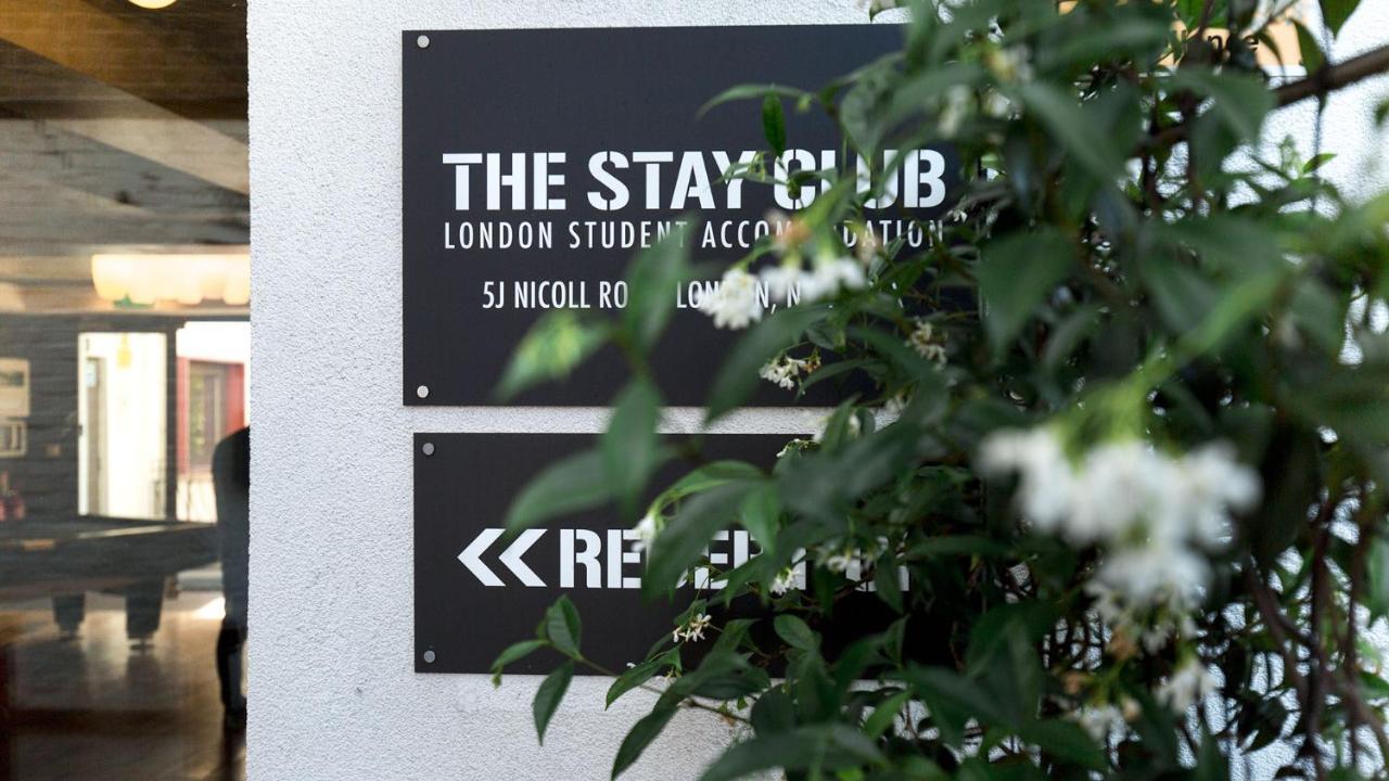 The Stay Club @ Willesden Londra Exterior foto